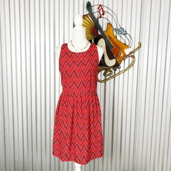 Jack by BB Dakota Red Chevron Cutout Dress M Medium - Picture 3 of 9